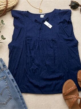 GAP NWT XL Navy Blue Eyelet Tie Neck Sleeveless Babydoll Blouse Top